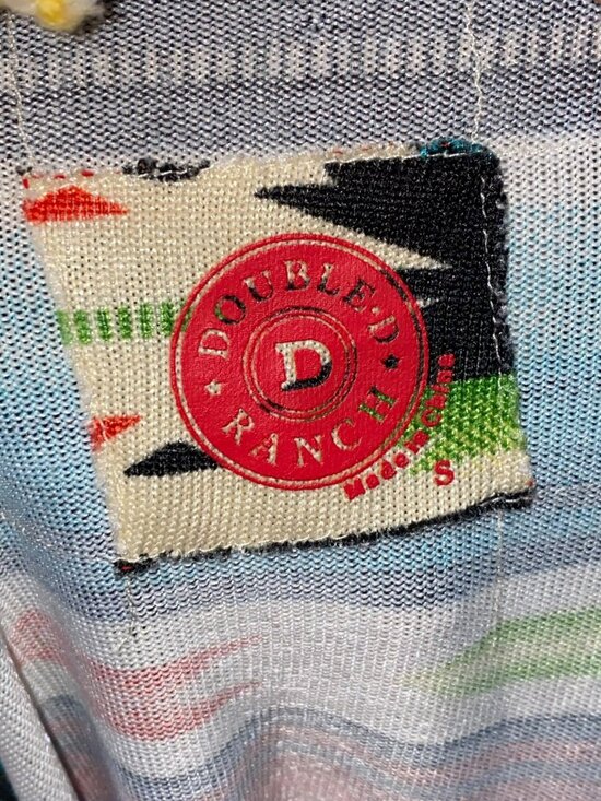 Double D Ranch Serape Womens Small V-Neck Aztec Print Short Sleeve Top – Multico - Picture 5 of 7